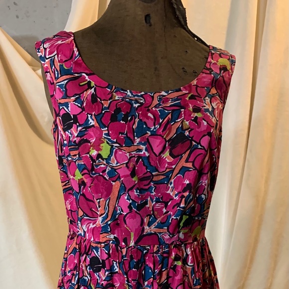 Ann Taylor flower dress - Picture 2 of 9